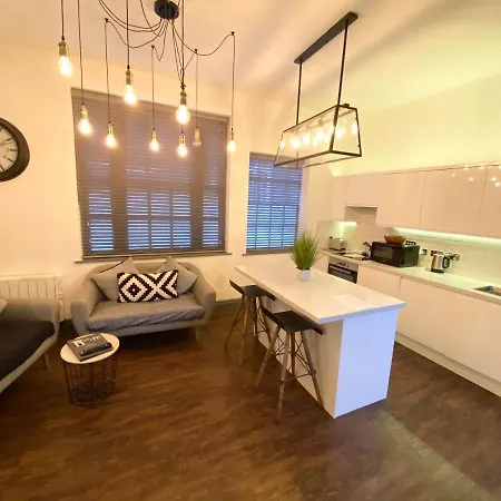 At The Coach House Leeds (West Yorkshire)